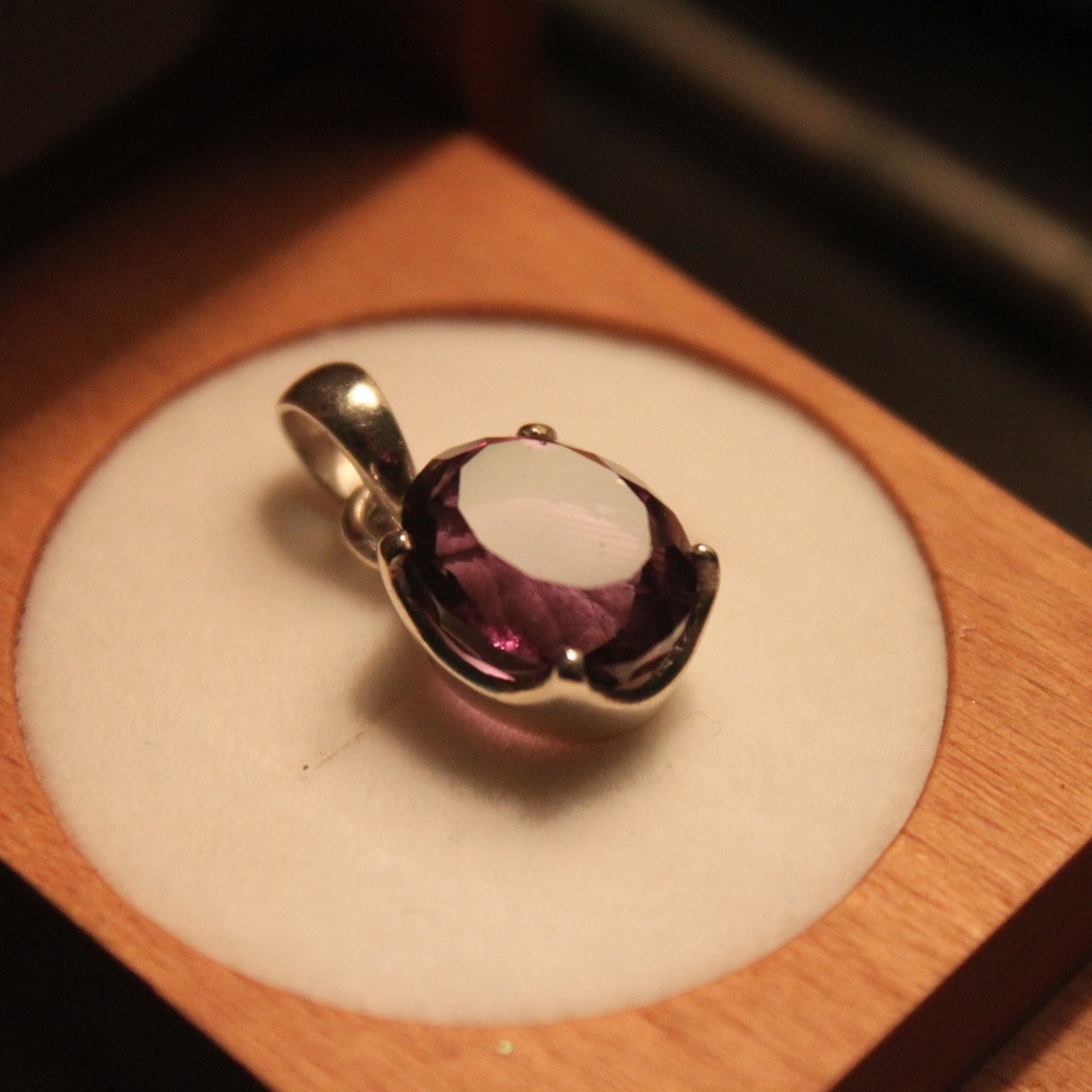 **NEW** Gorgeous Amethyst Pendant - Picture 4 of 8